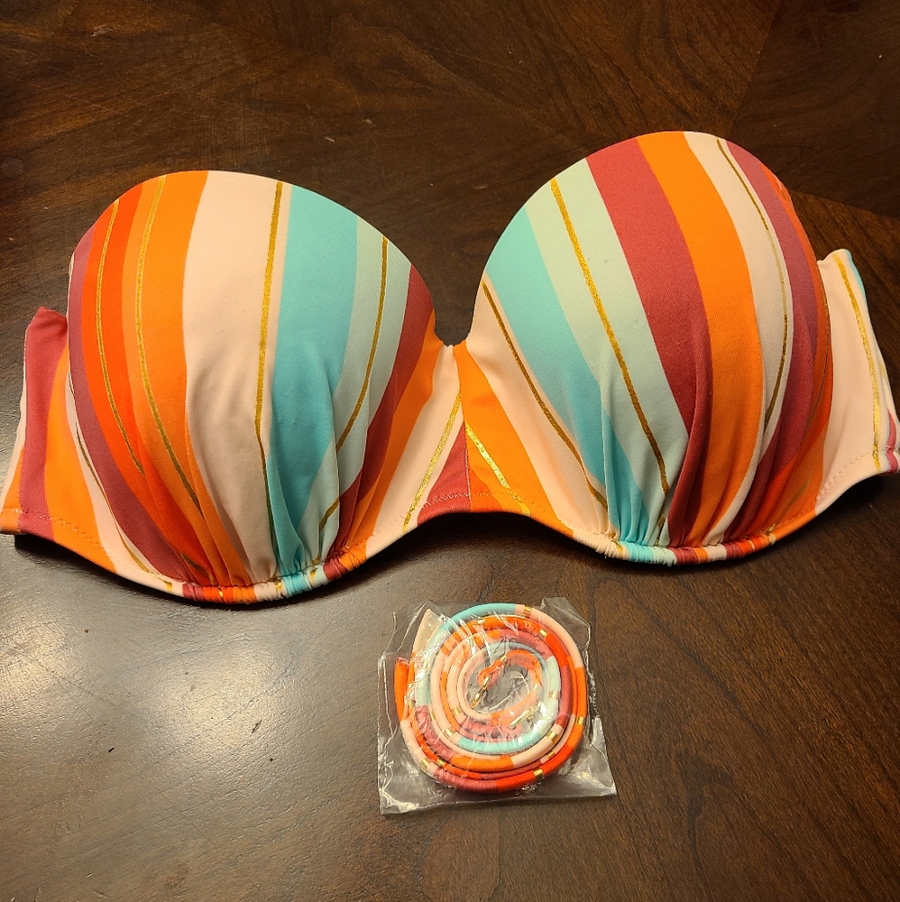 Striped swim top 36C